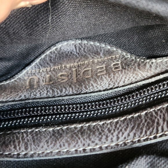 Bed Stu Ziggy Crossbody Bag - Picture 14 of 14